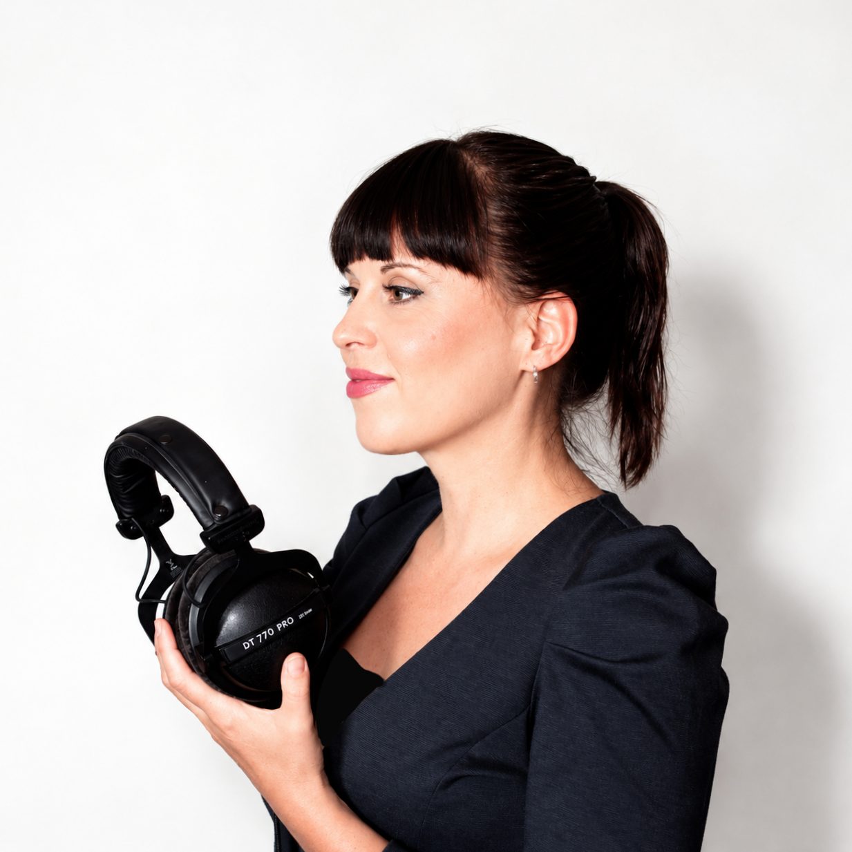 Janet-Heller-Sprecherin-für-Werbung-Studio